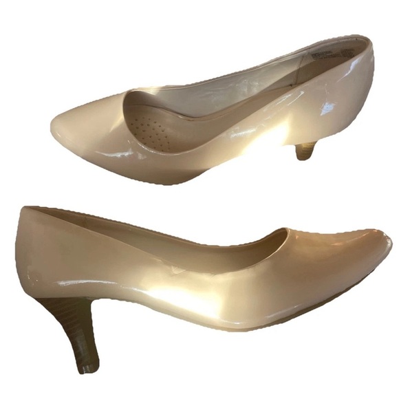 George Shoes - George Ladies Pump Heel Dress Shoes Preworn Size 7 1/2 7.5 Nude/Beige Colored!